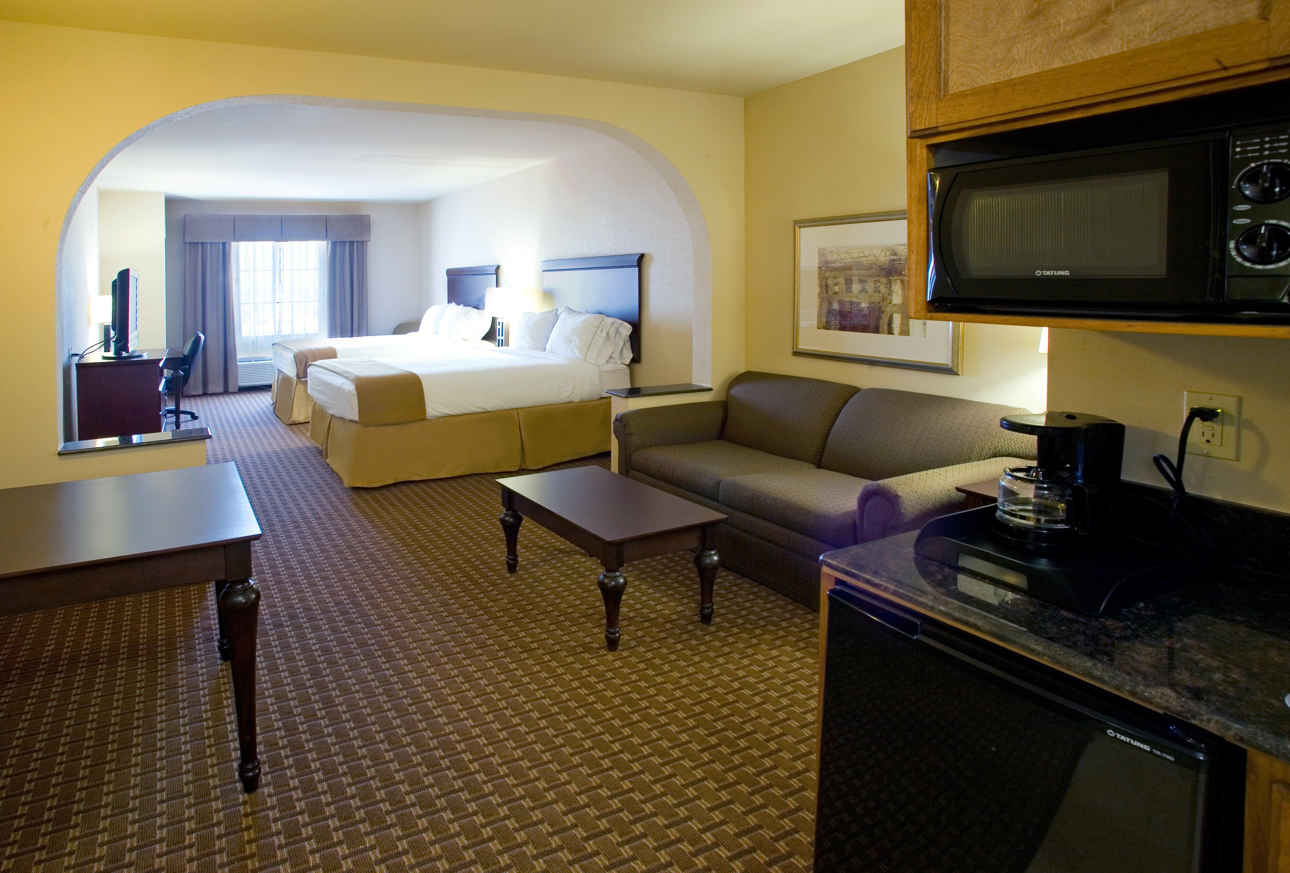Holiday Inn Express Hotel And Suites Kingsville By Ihg Экстерьер фото