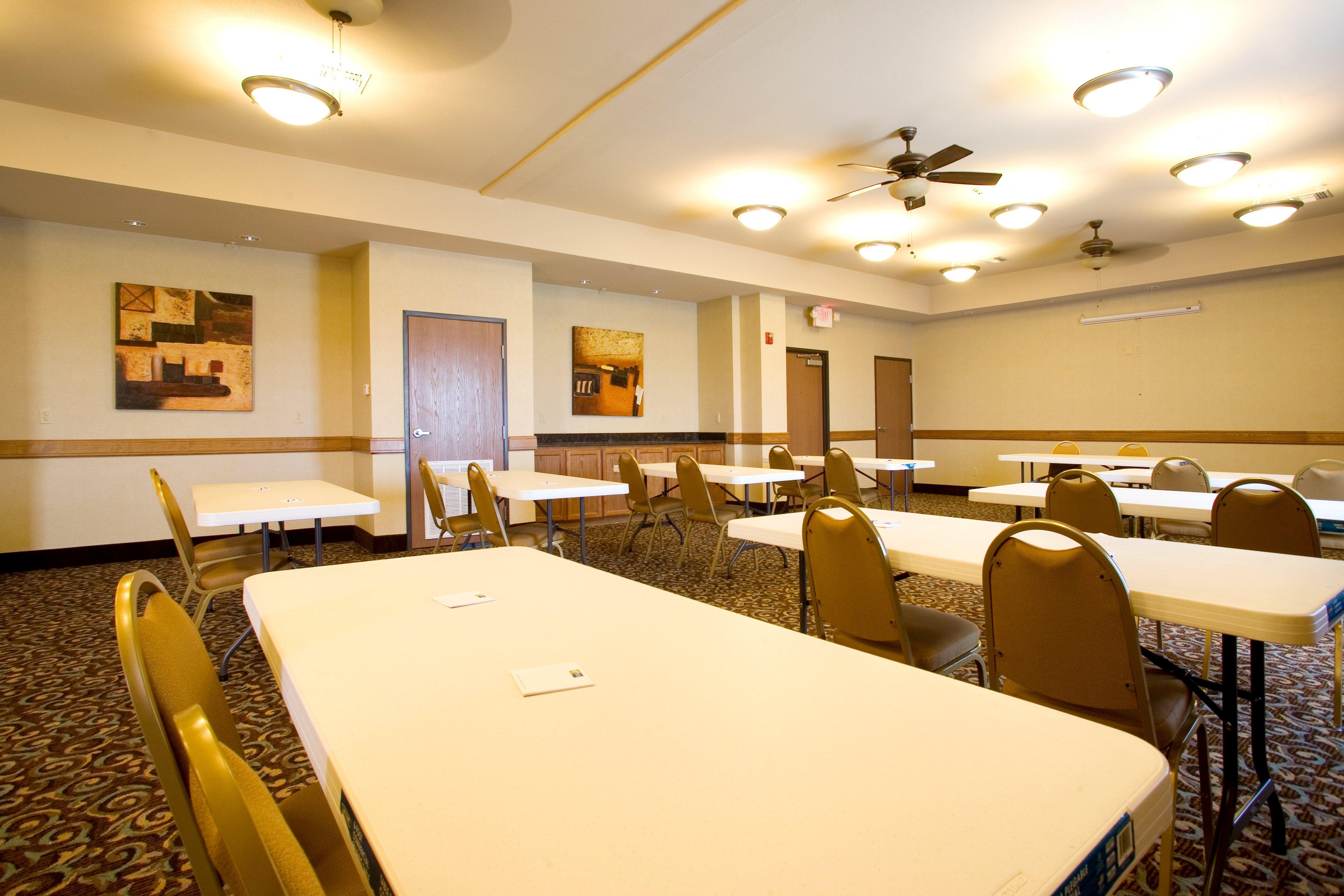 Holiday Inn Express Hotel And Suites Kingsville By Ihg Экстерьер фото