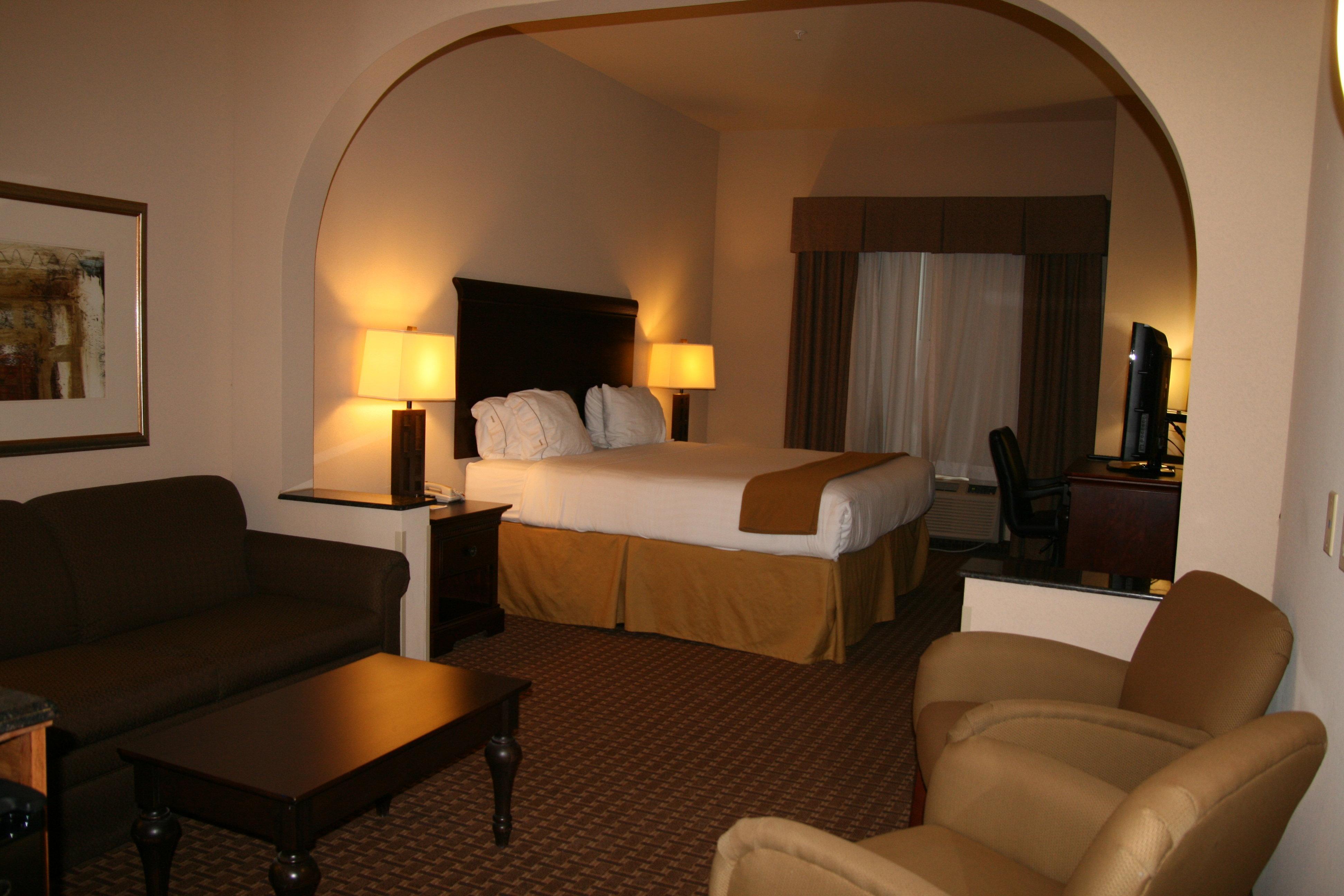 Holiday Inn Express Hotel And Suites Kingsville By Ihg Экстерьер фото